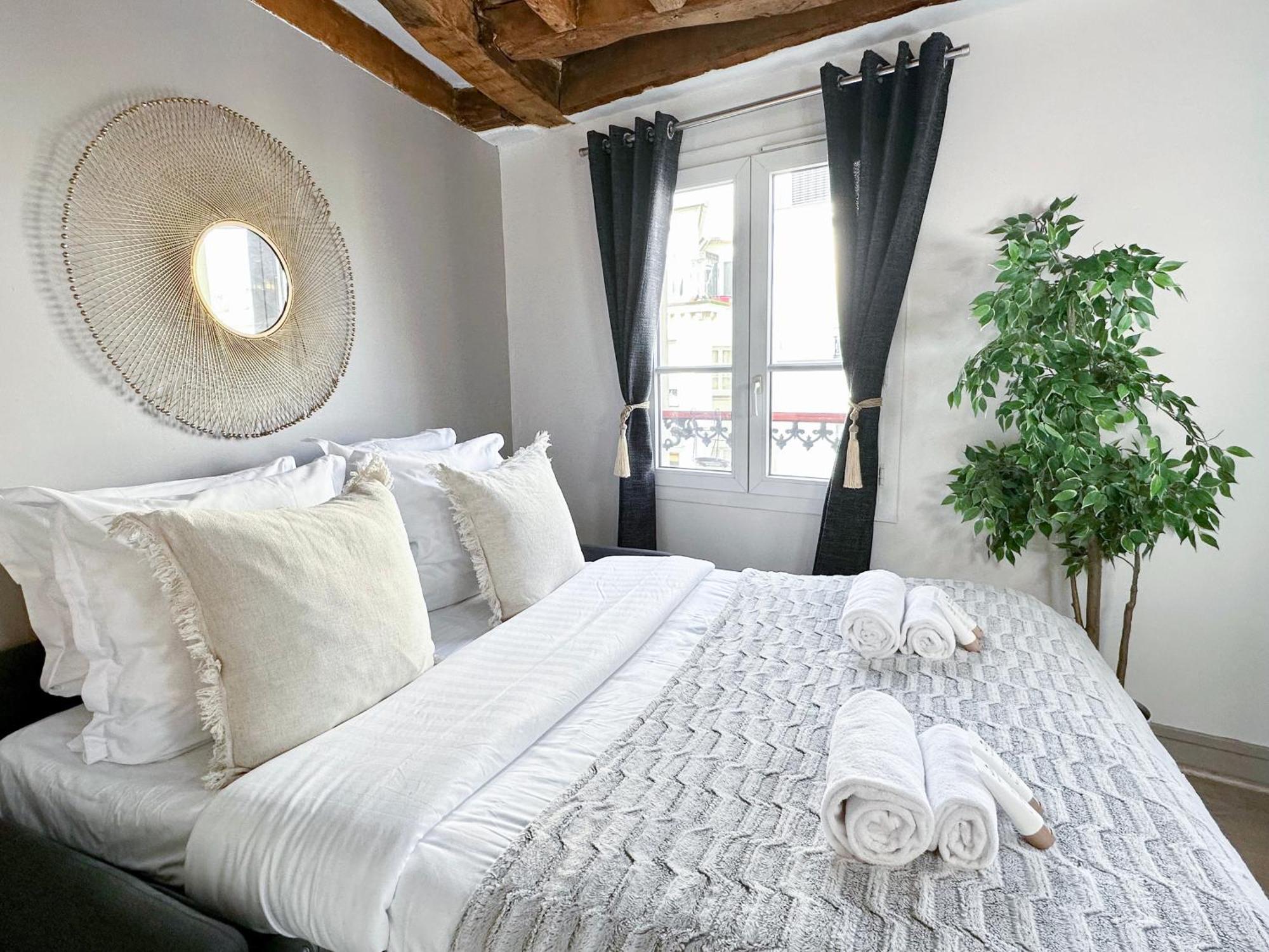 Chic Flat In Pantheon & Luxembourg Garden Appartamento Parigi